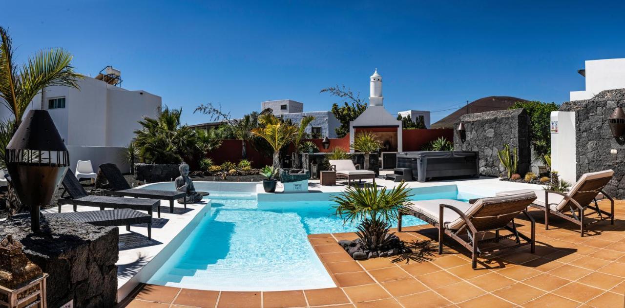 Villa Canis Tías Exterior foto